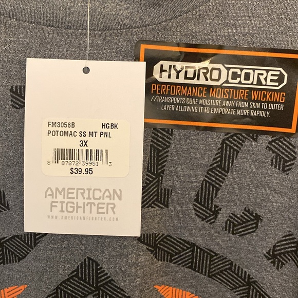 Affliction hydro core tshirt. 3XL fits more like a 2XL - Picture 2 of 3